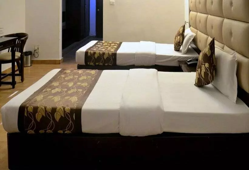 ホテル Tarang Banquets & Conference Centre