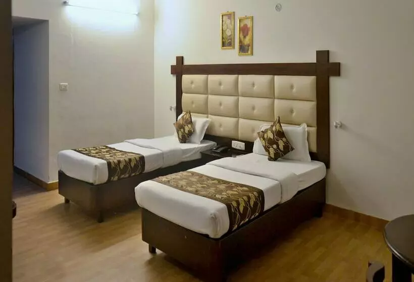 ホテル Tarang Banquets & Conference Centre