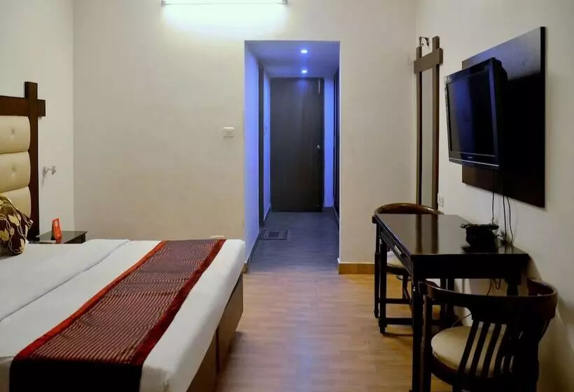 ホテル Tarang Banquets & Conference Centre