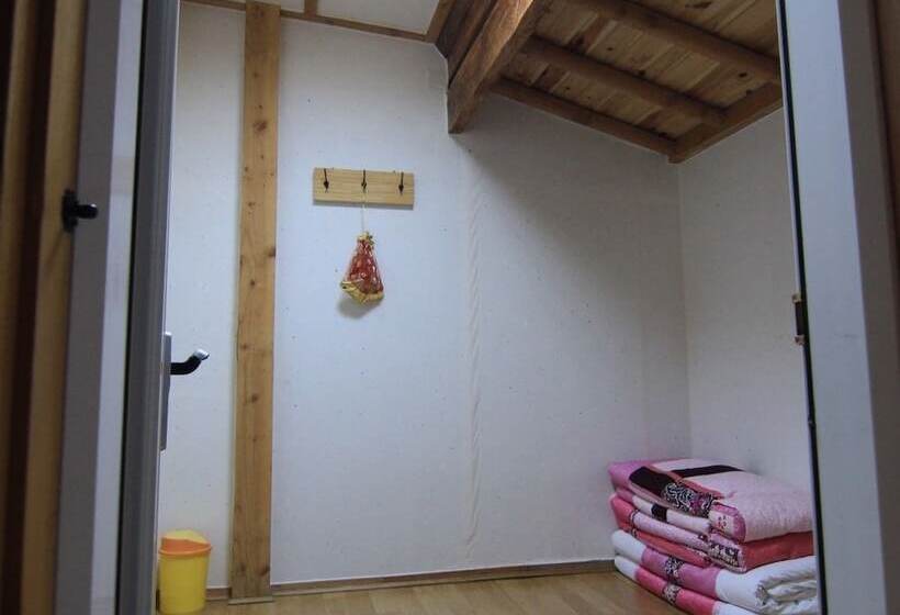 ペンション Happy Maru