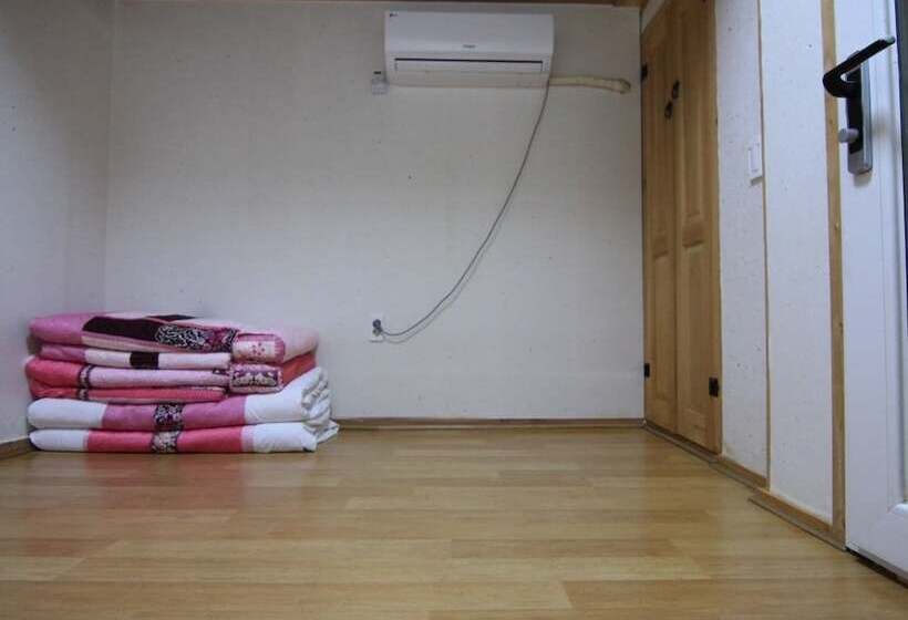 ペンション Happy Maru