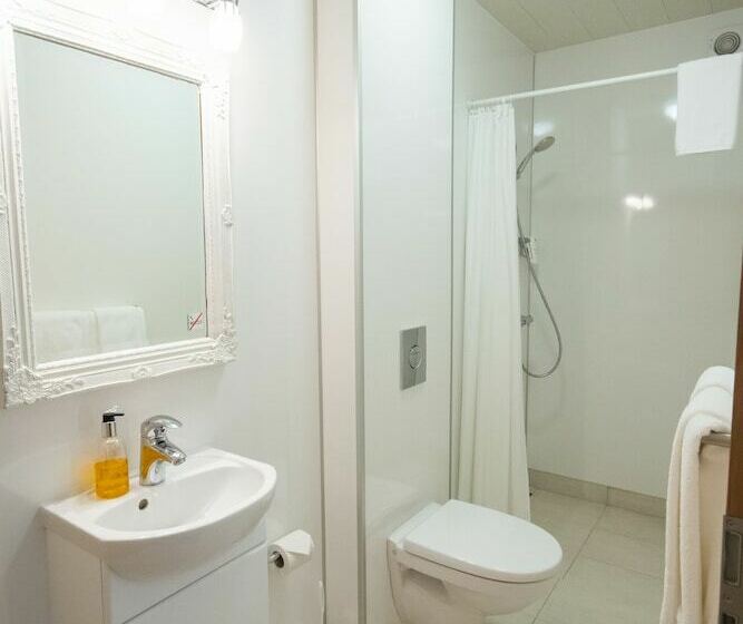 پانسیون Hótel Búrfell