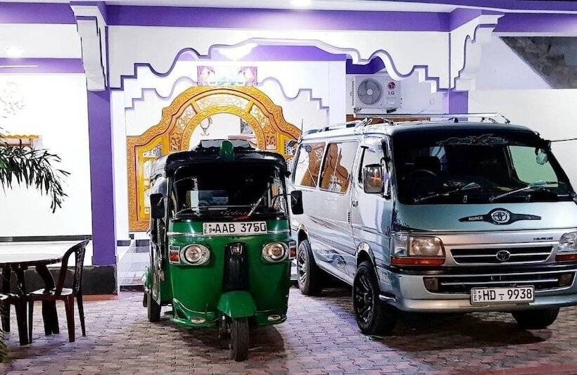 Pension Snp Star Guest House