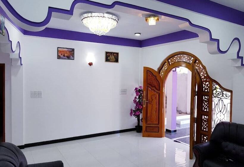 Pension Snp Star Guest House