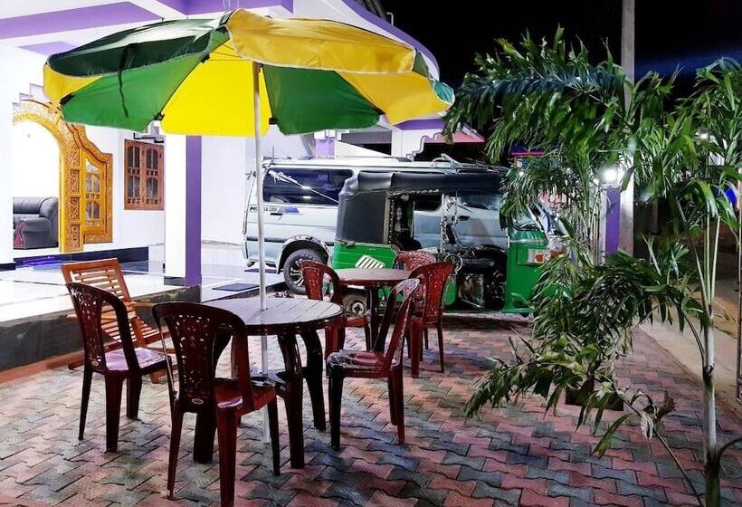 Pension Snp Star Guest House