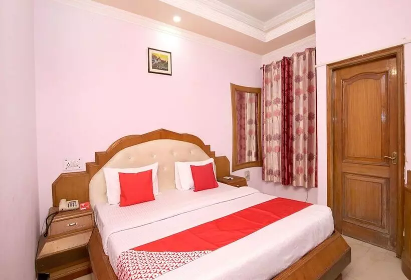 Yogesh Hotel & Restaurent