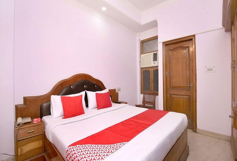 Yogesh Hotel & Restaurent