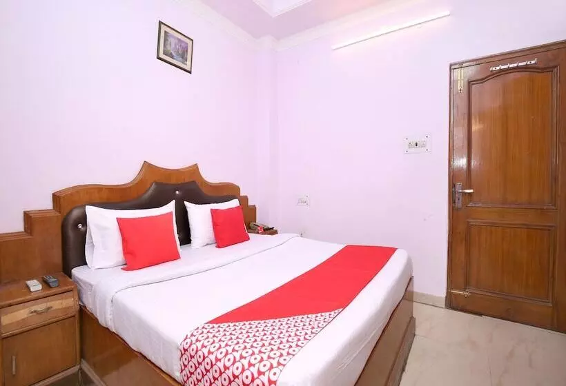 Yogesh Hotel & Restaurent