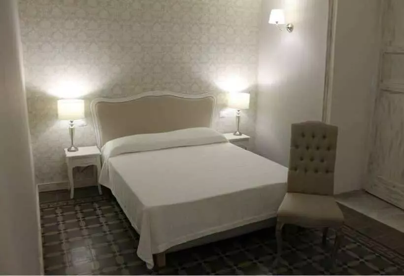 تختخواب و صبحانه La Casa Di Alma Luxury Rooms