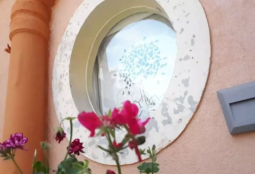 تختخواب و صبحانه La Casa Di Alma Luxury Rooms