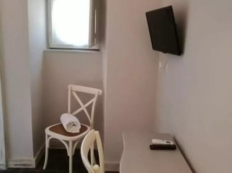 تختخواب و صبحانه La Casa Di Alma Luxury Rooms
