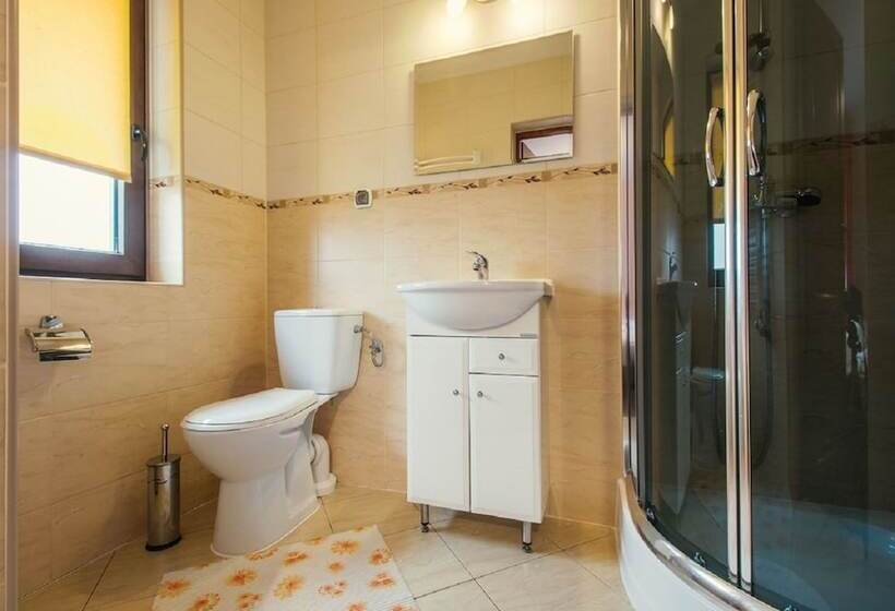 مبيت وإفطار Willa Kamila