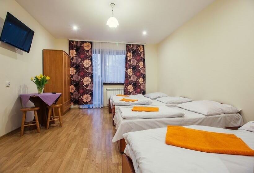 مبيت وإفطار Willa Kamila