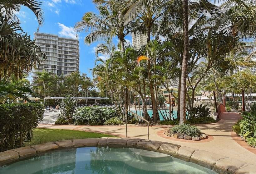 Crown Towers Resort Private Apartments