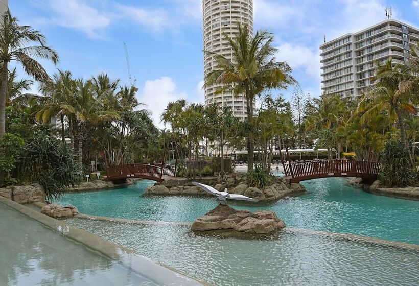 Crown Towers Resort Private Apartments