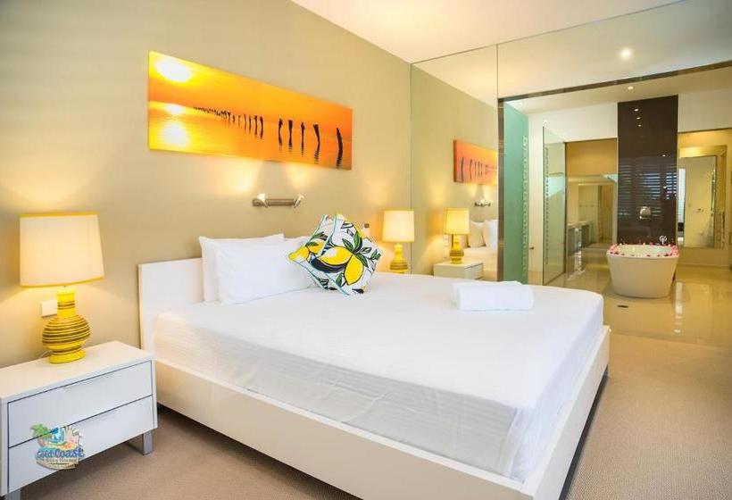 Grand Oasis At Sanctuary Cove