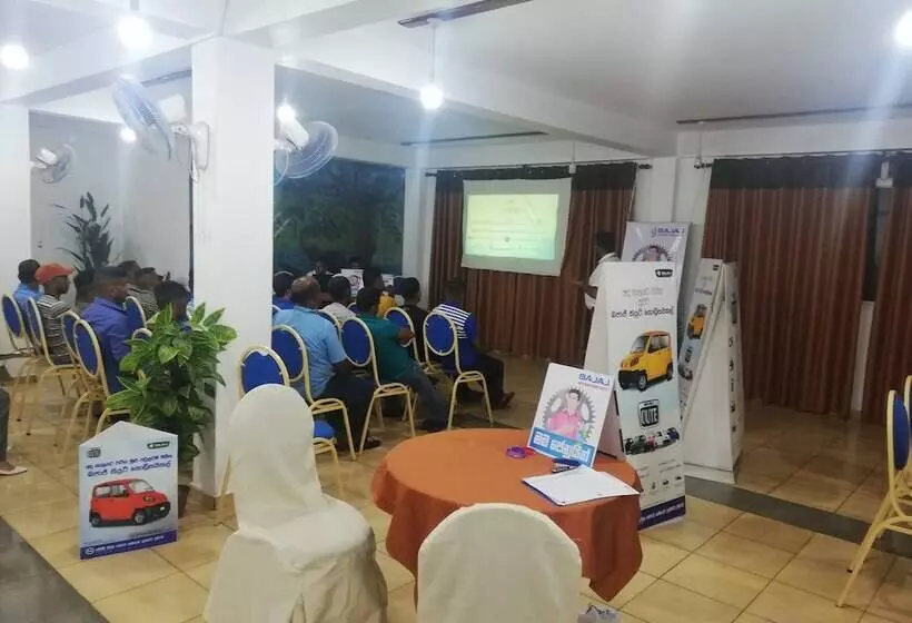 Hotelli Elephant Lobby