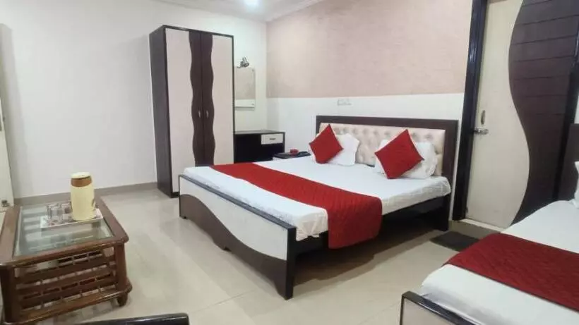 ホテル Jigyasa By Mayda Hospitality Pvt. Ltd