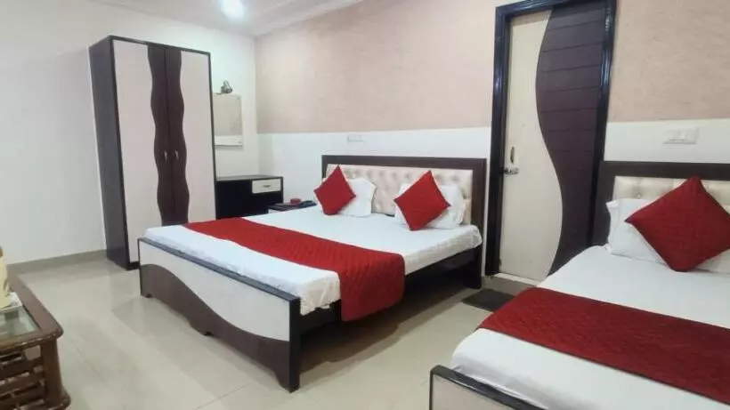 ホテル Jigyasa By Mayda Hospitality Pvt. Ltd