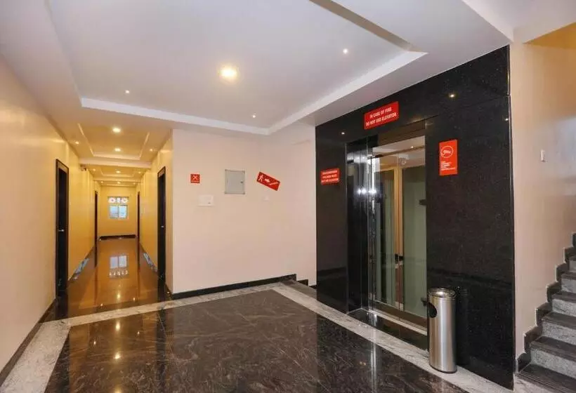 ホテル Ramcharan Residency, Tirupati