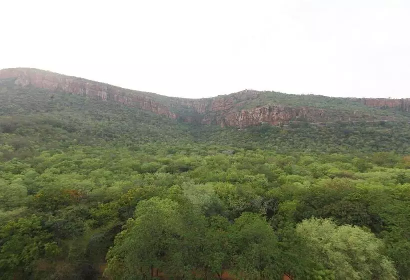 ホテル Ramcharan Residency, Tirupati