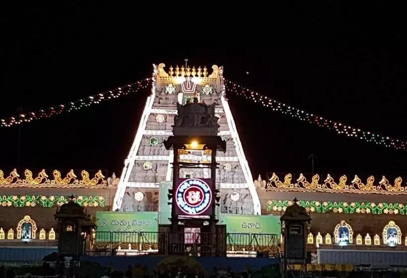 ホテル Ramcharan Residency, Tirupati