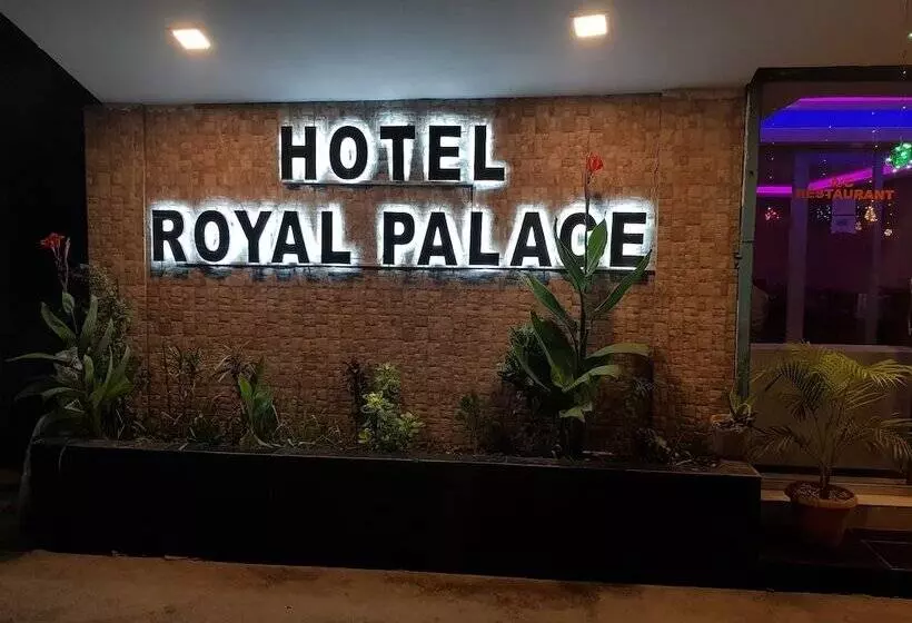 Hotelli Royal Palace
