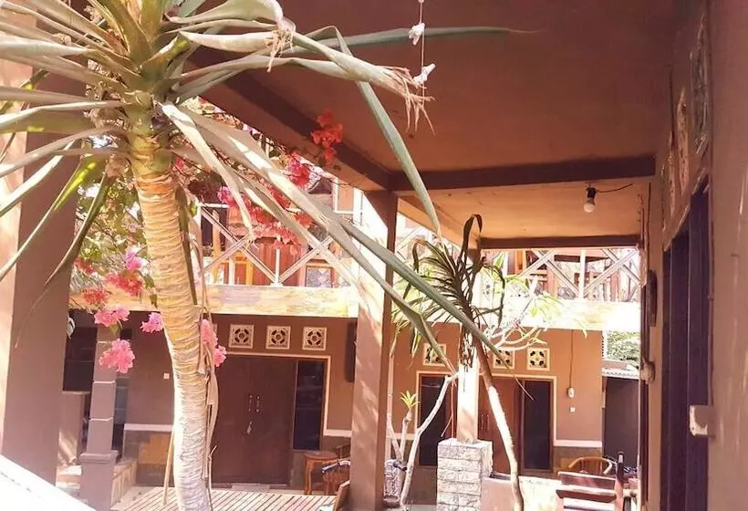 پانسیون Cozy Corner