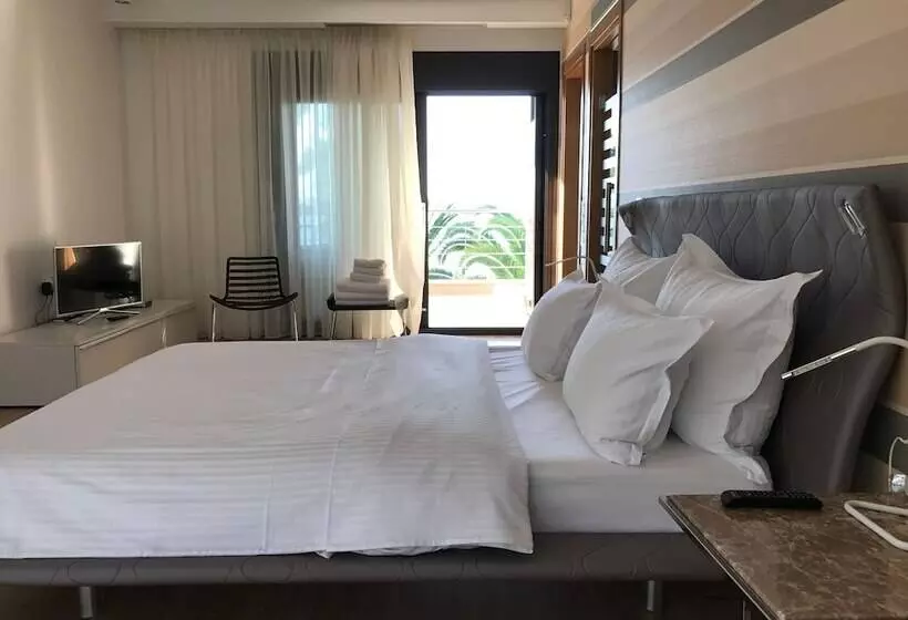 Samaya Beach House