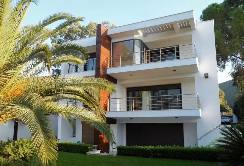 Samaya Beach House