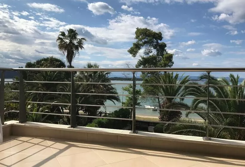 Samaya Beach House