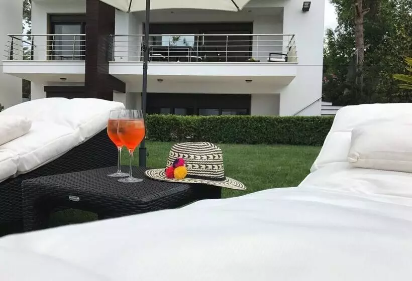 Samaya Beach House