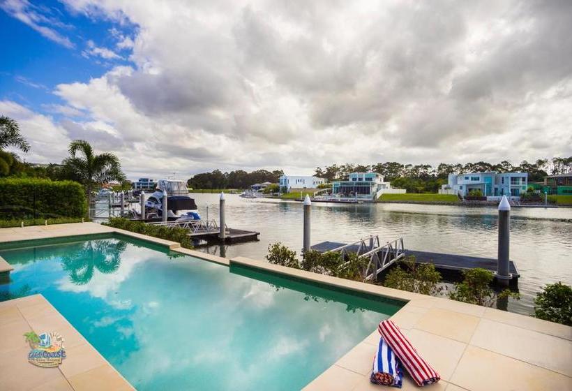 Sunset Circle At The Cove