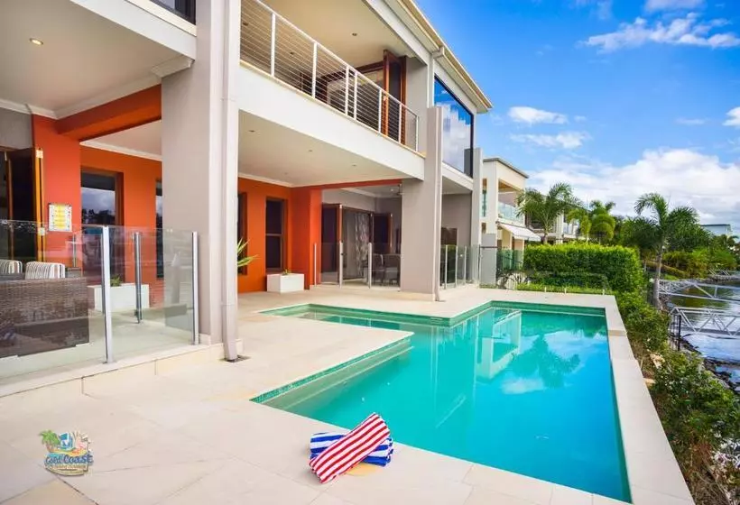 Sunset Circle At The Cove