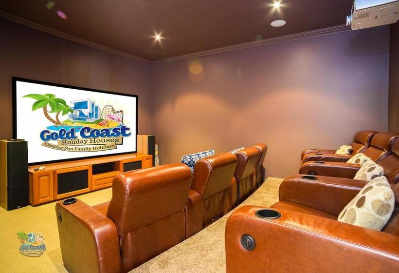 Sunset Circle At The Cove