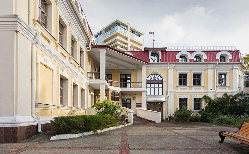 فندق Imeni Morisa Toreza Health Resort