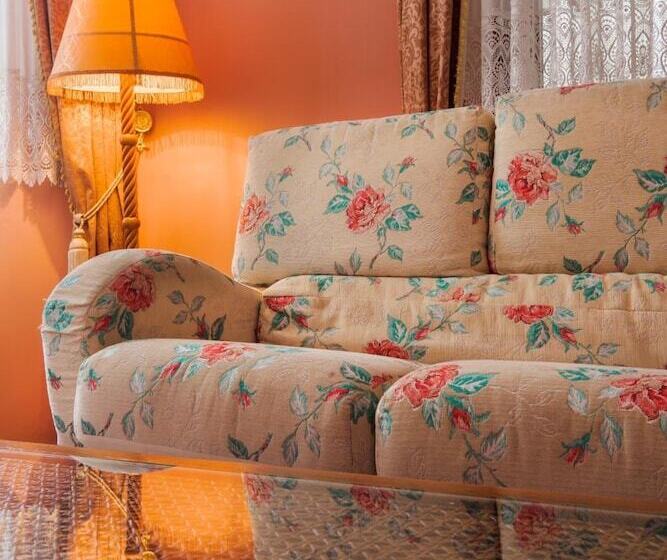 فندق Imeni Morisa Toreza Health Resort