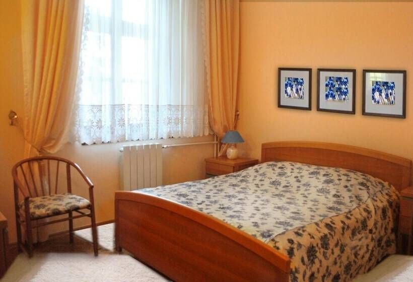 فندق Imeni Morisa Toreza Health Resort