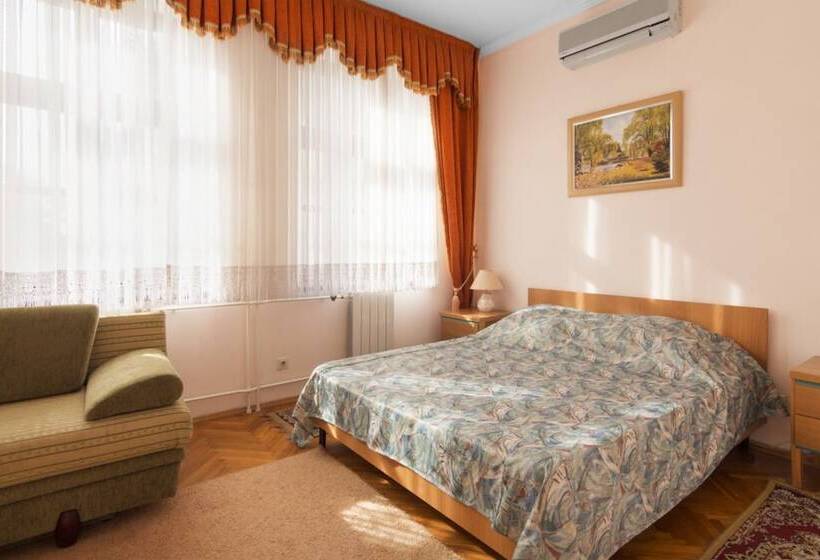 فندق Imeni Morisa Toreza Health Resort