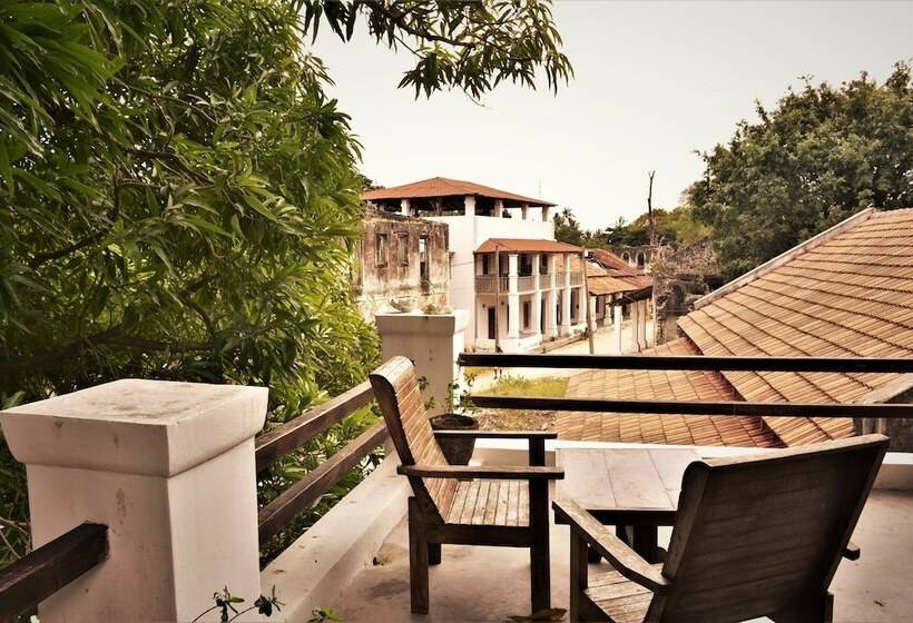 ホテル Miti Miwiri