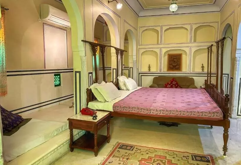 هتل Saba Haveli