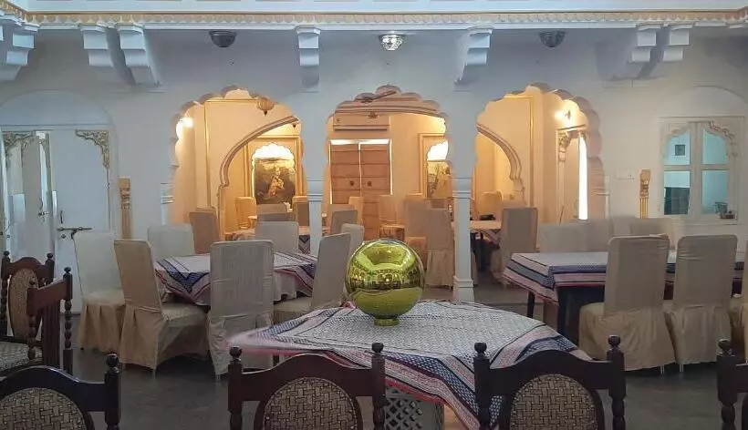 هتل Saba Haveli