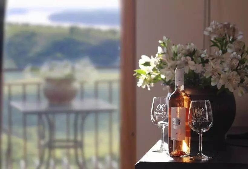 ホテル Seven Generations Winery