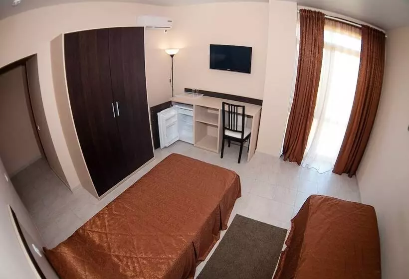 ペンション Beausoleil Guesthouse