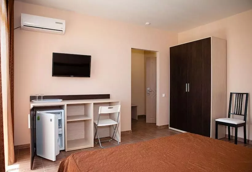 ペンション Beausoleil Guesthouse