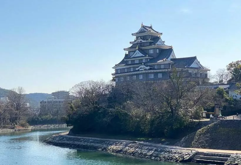 ペンション Yadokari House