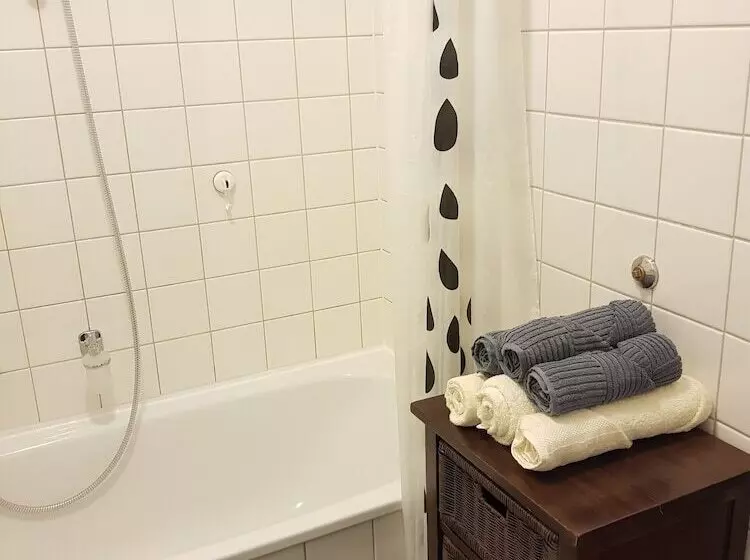 Apartment Im Luisenviertel   Grün