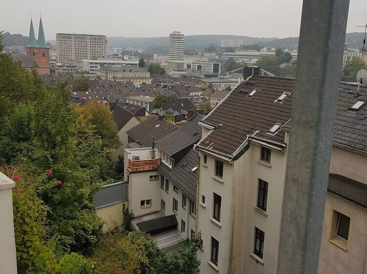 Apartment Im Luisenviertel   Grün
