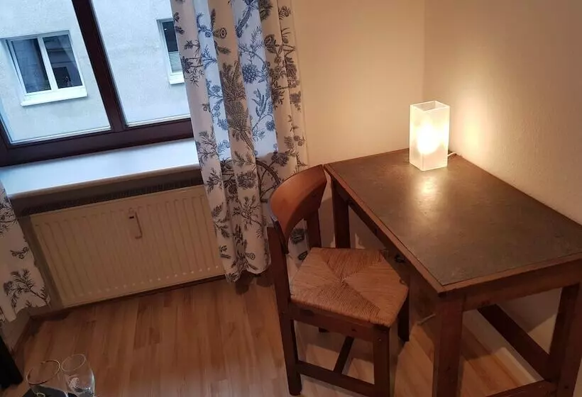 Apartment Im Luisenviertel   Grün