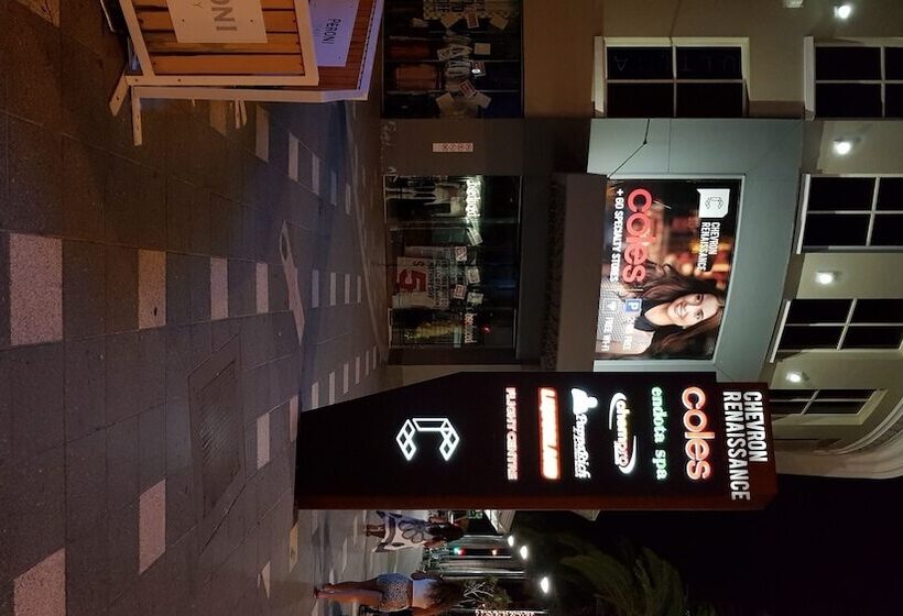 Apr Private Suites Moroc By The Beach